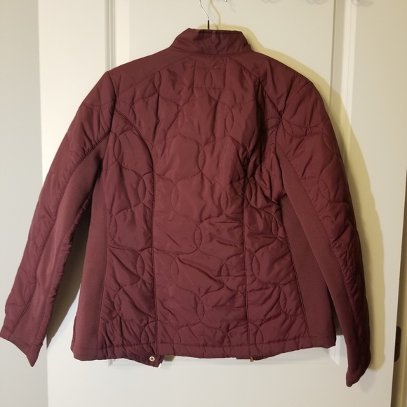 Maroon Light Puffer Jacket - Picture 3 of 7
